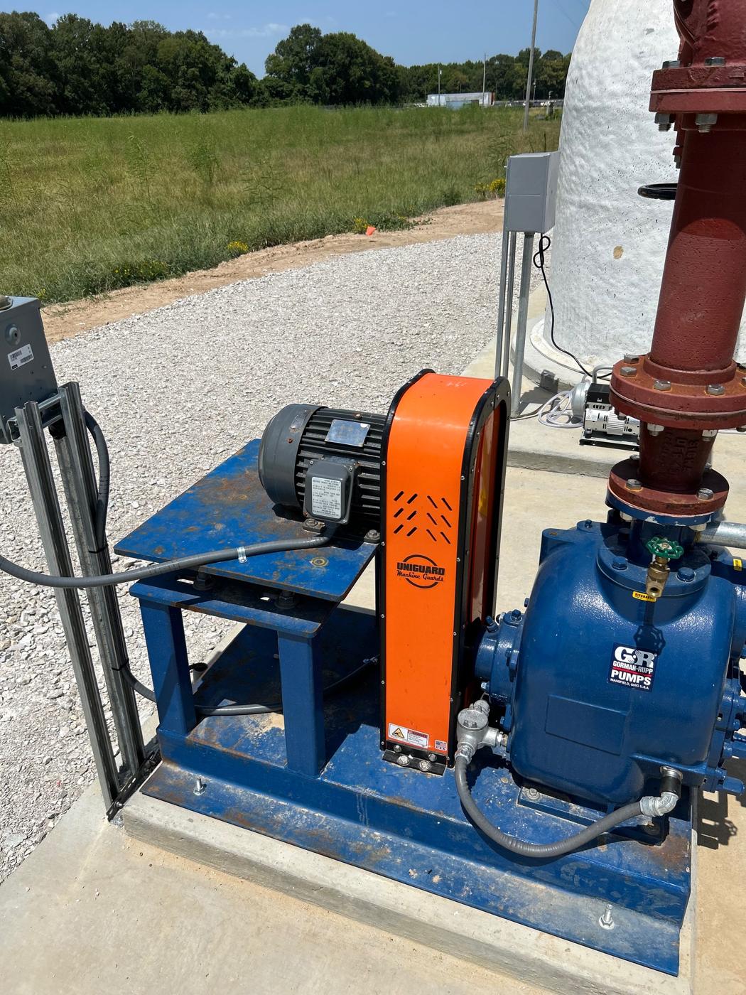 Self-priming pump and motor, close up