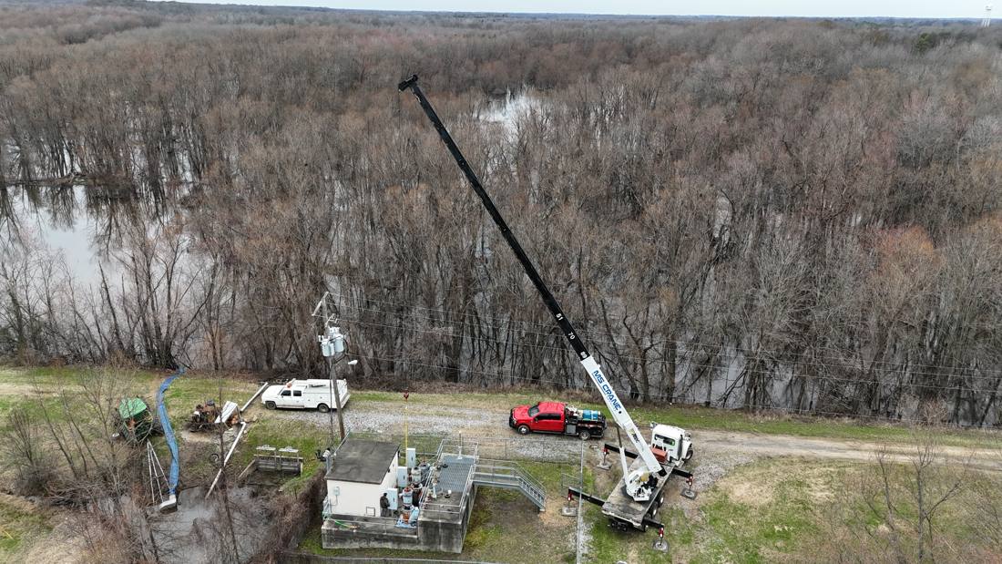 Crane lift at a remote pump station